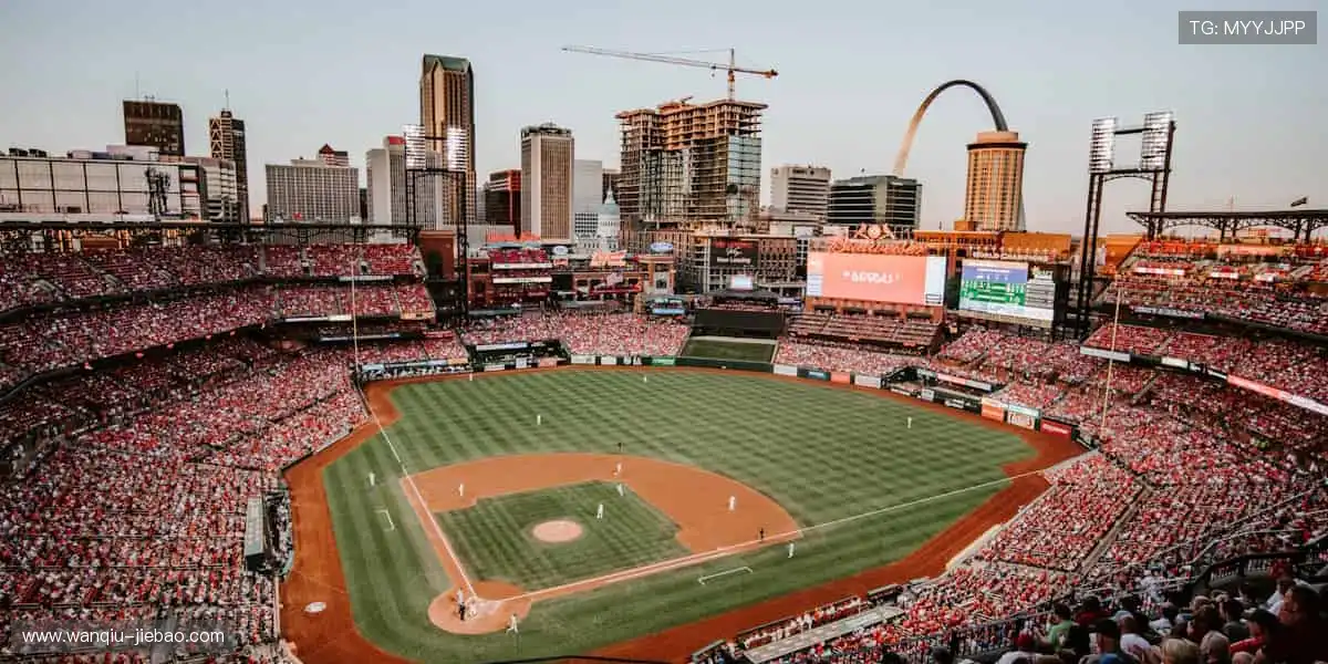 独家赛事,与全球球迷共狂欢!🎉🏆